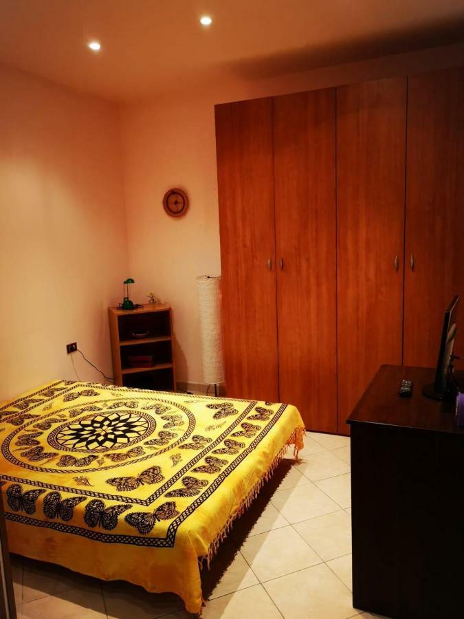 Charming Vomero Apartment Napoli Exterior foto