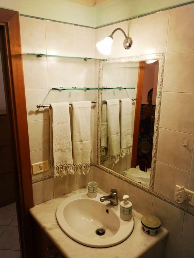 Charming Vomero Apartment Napoli Exterior foto